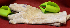 gloves and hot-mitts