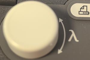 turn wavelength dial