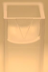 arrow on cuvette