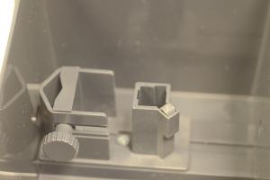 sample chamber, cuvette holder