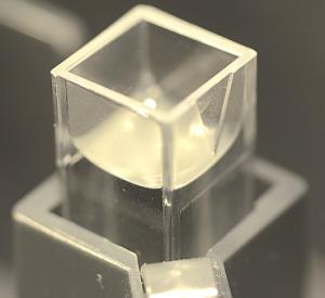 cuvette is in cuvette holder