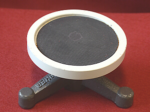 black turntable
